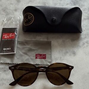 Ray-Ban Havana Sunglasses with Black Leather Case RB2180